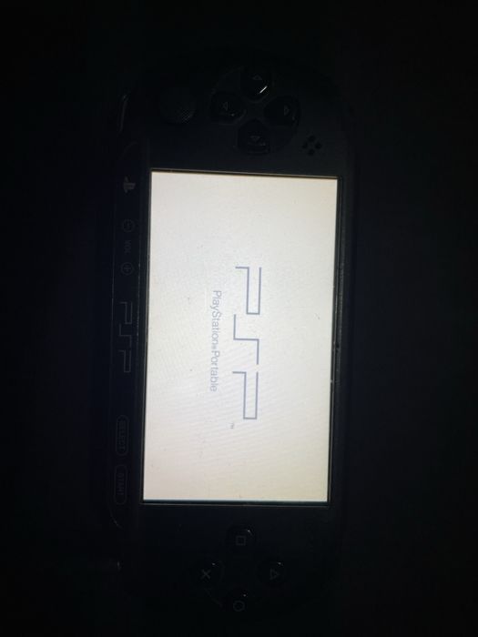 Vand PSP ( playstation portabil)