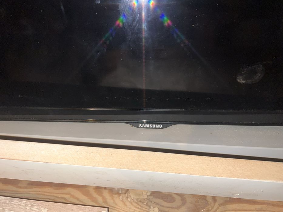 Телевизор SAMSUNG