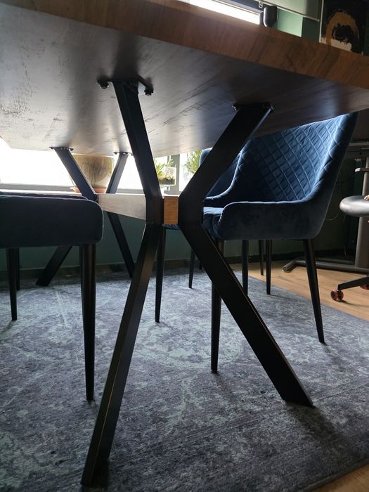 Masa + 4 scaune mobexpert