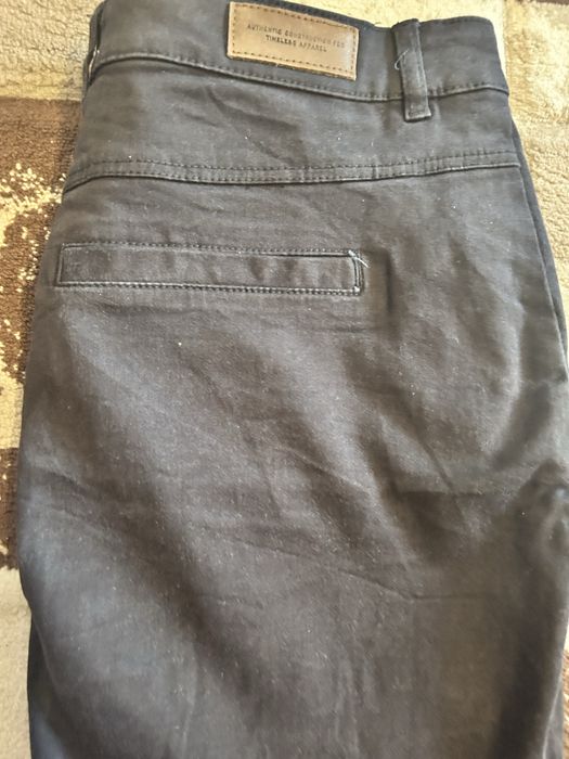 Pantaloni eleganti , marimea 38