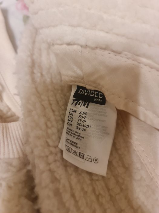 Дамска зимна блуза и шапка H&M