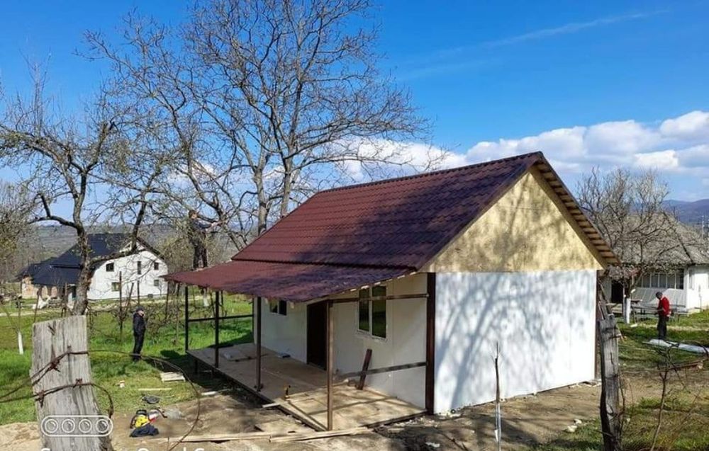 Firma profesionista cu experienta, vindem si facem la comanda case mod