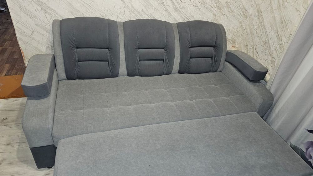 Продам диван в отличном состоянии