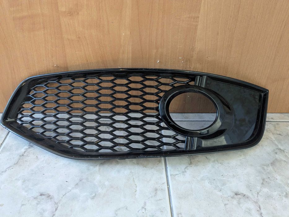 Решетка за Audi S3 8P (фарове мъгла) (лява) Оригинална