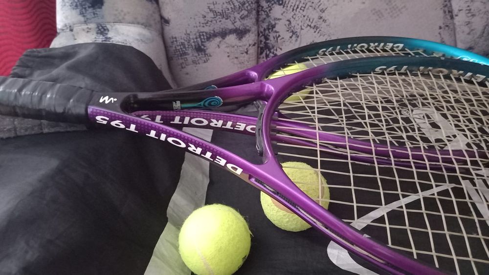 Palete tenis de câmp
