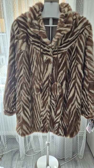 Haina vizon cu eticheta