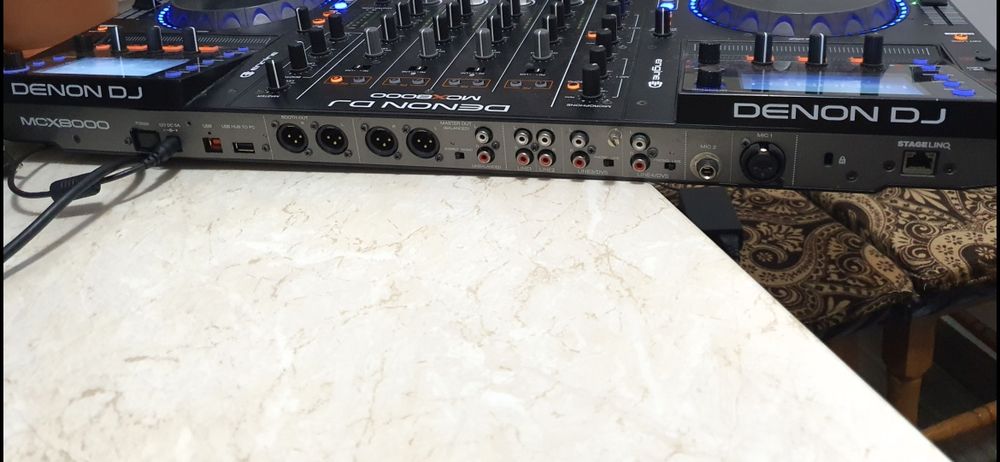 Consola Dj Denon MCX8000