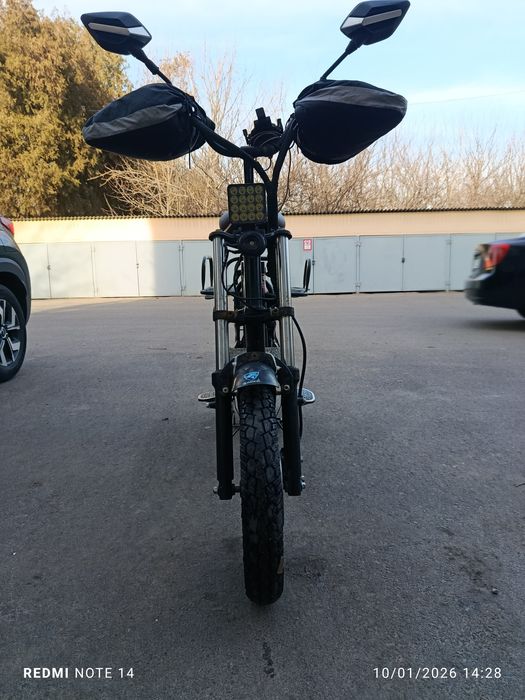 Monster skuter elektrovelik