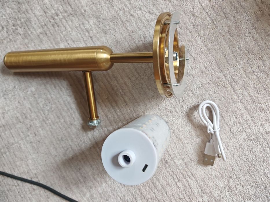 Безжични  стенни златист аплицу 2 бр.RGB с, презареждаща батерия