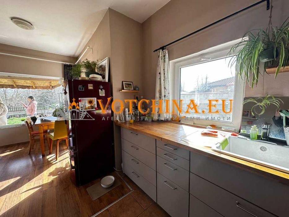 Продава се Къща в Варна, Център - 86 кв.м за 564 €/кв.м - Снимка #5
