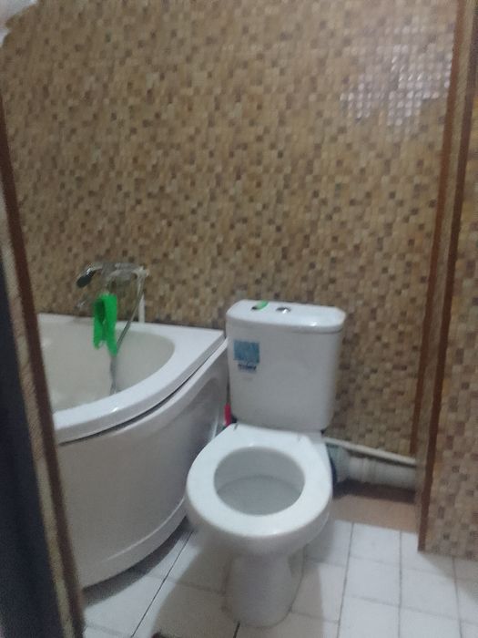 Продается 1 ком.кв в бывшем общежитии