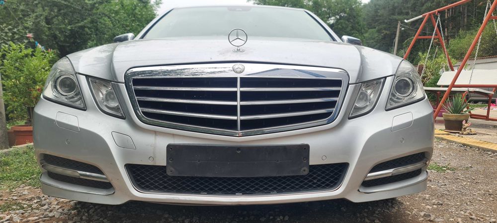 Mercedes e220 w212 авангард 2010 om651 На части