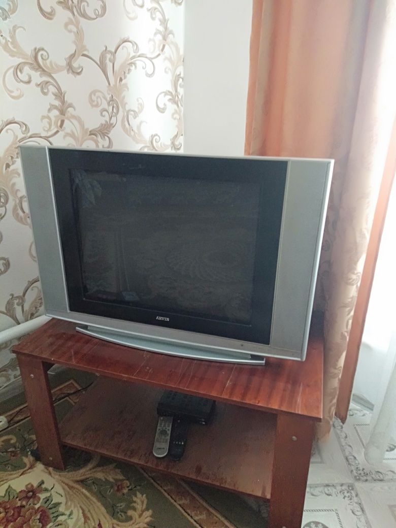 Телевизор с подставкой: 15 500 тг. - Телевизоры Алга на Olx