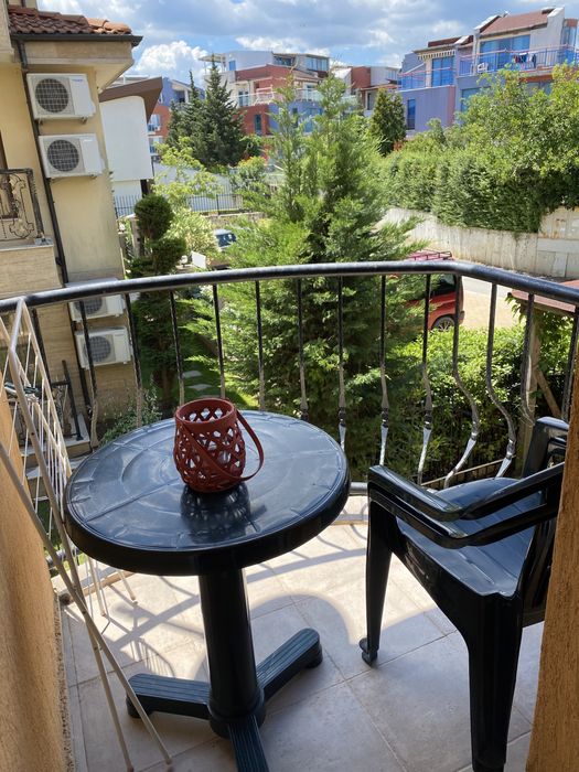 Студио в  Созопол,плаж Каваци, първа линия!