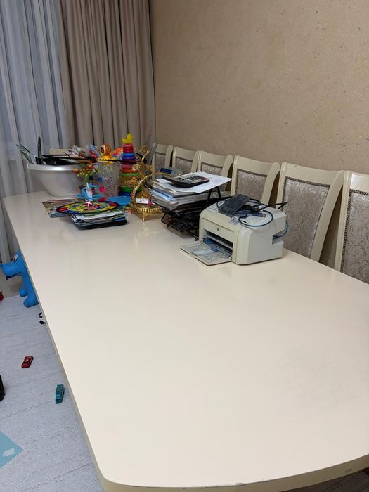 Продаю стол в хорошем состоянии