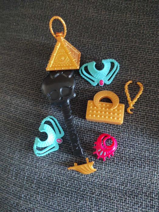 Намаление! Monster High кукли и аксесоари