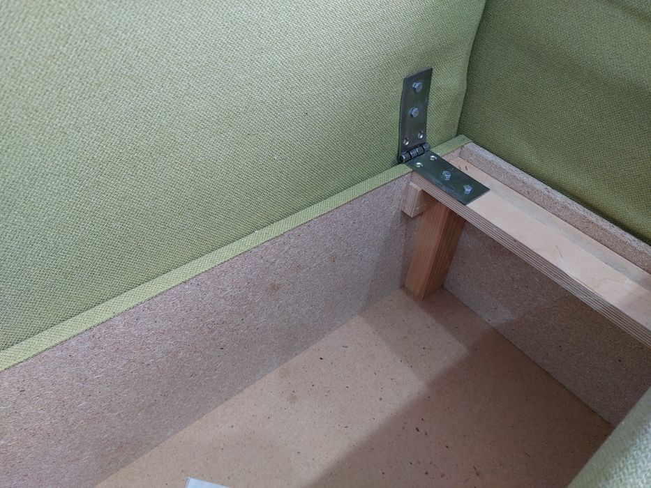 Продам диван в отличном состоянии