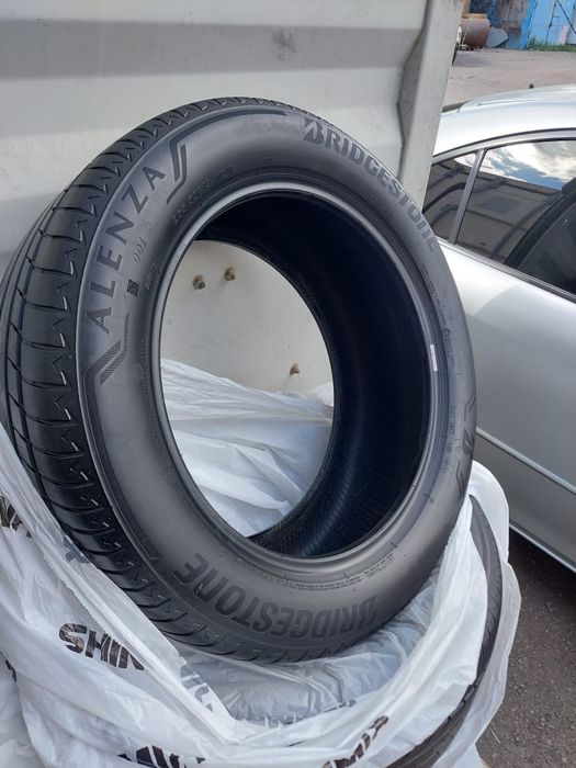 Шины Bridgestone 265/50/19