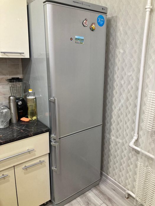 Холодильник холодильник