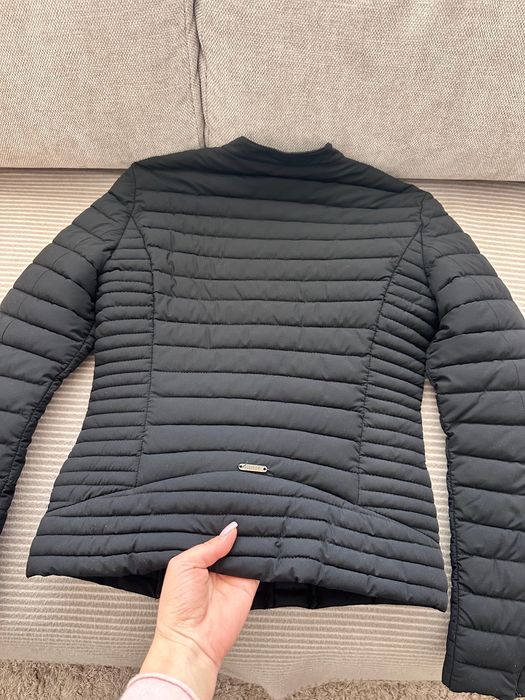 Яке Guess, размер S