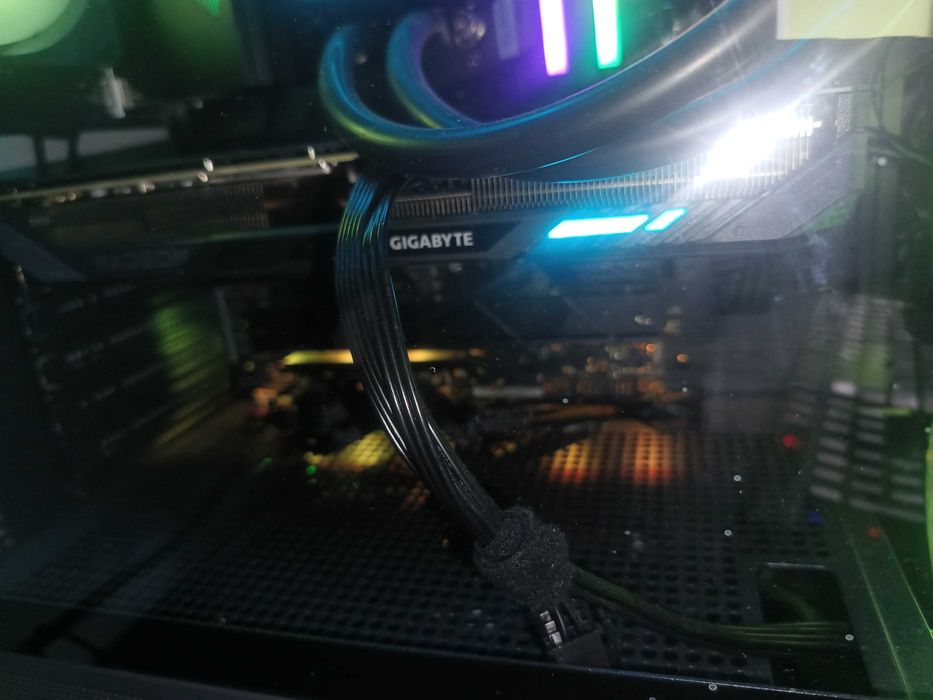 PC  Gaming Ryzen 5