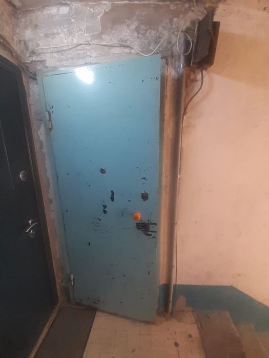 Продам входных двери.