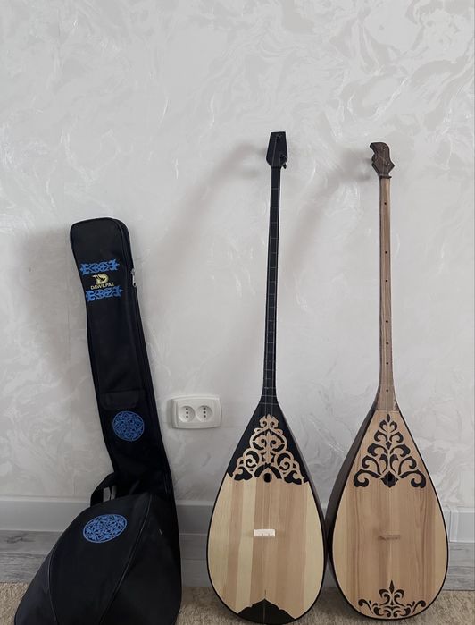 Продам срочно две домбыры