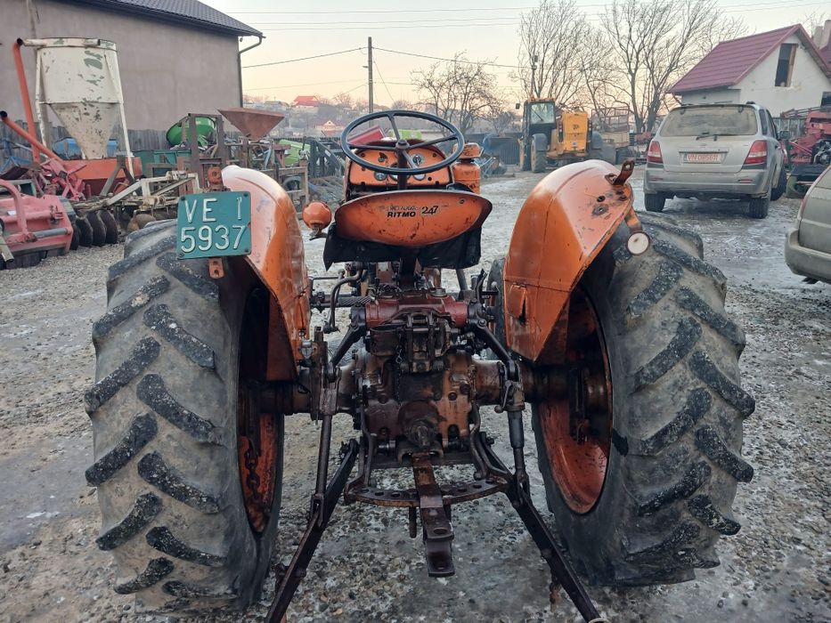 Vând tractor fiat 312 35 cp