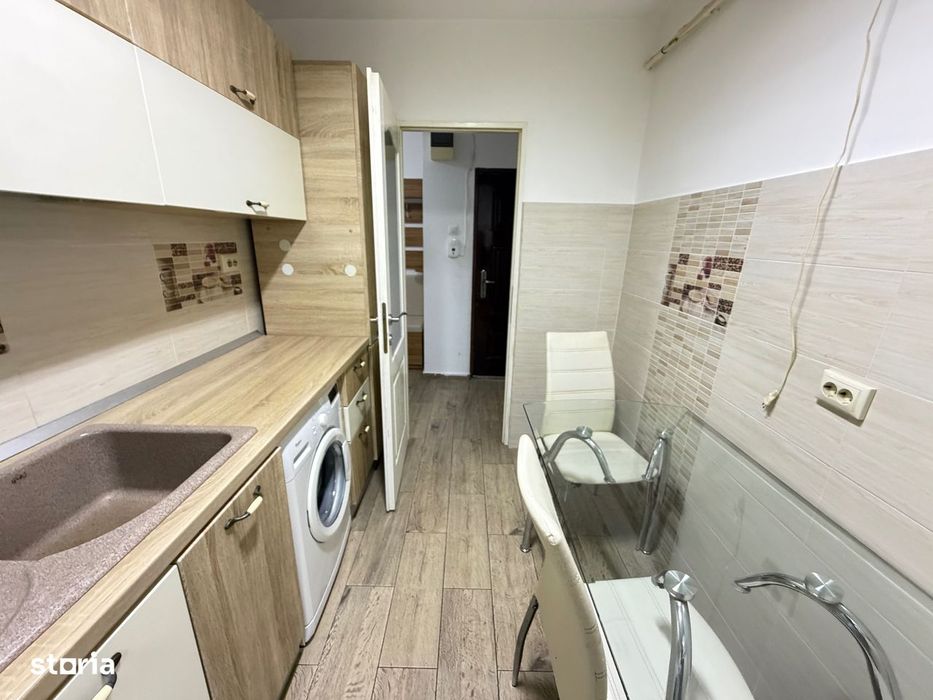 2 camere, et 3, mobilat și utilat Centru - Aleea Parcului