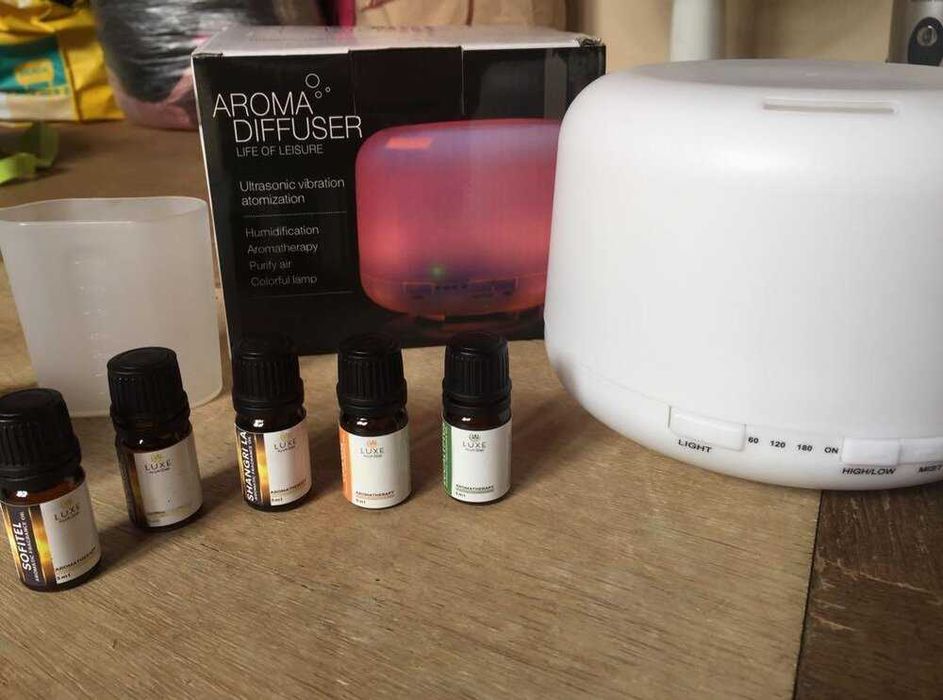 ПРОМО!! Арома дифузер 500мл с различни цветове , таймер и дистанционно