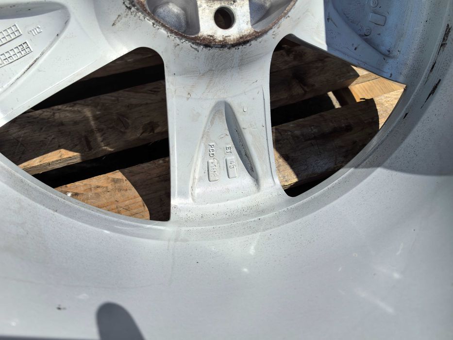 19 цола 5 х 108 мм Опел / Пежо / ФОРД / ВОлво - 8,5 Инча / ЕТ 45