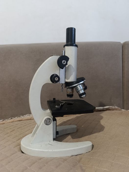 Продам микроскоп бу.