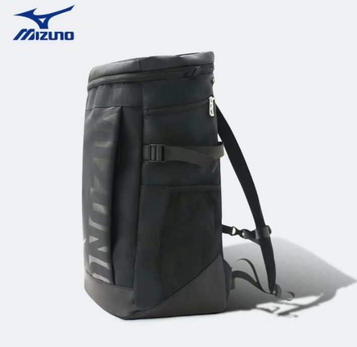 Рюкзяк Mizuno материал полиэстер. Качество отличное.