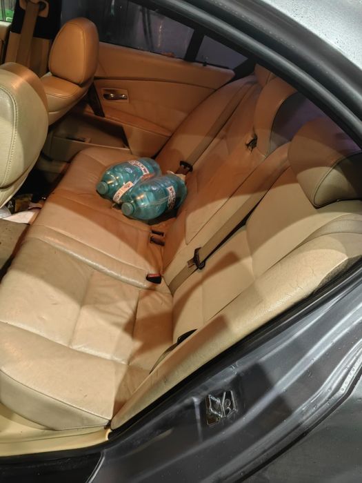 Vând sau schimb BMW E60 3.0d