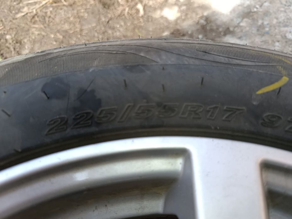 Продам диски с шинами