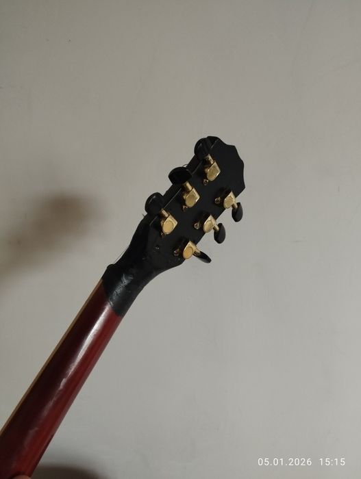 Gitara satiladi razmer 41