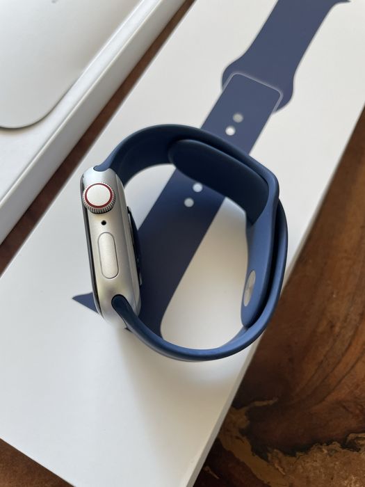 Apple watch SE 2nd gen 40mm LTE