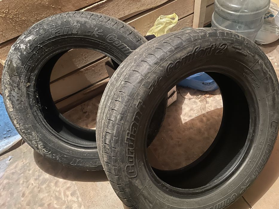 Продам два балона на R 16