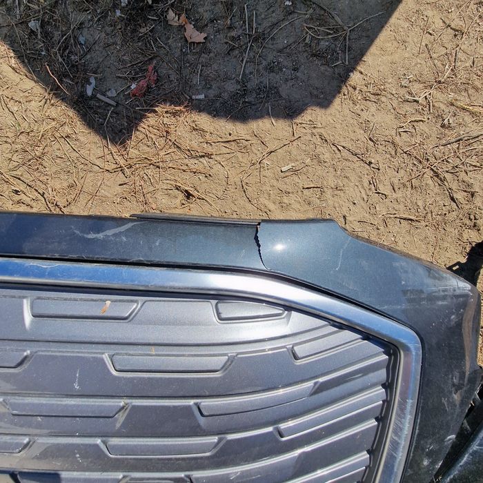 Audi Q4 E-Tron 2023 предна броня