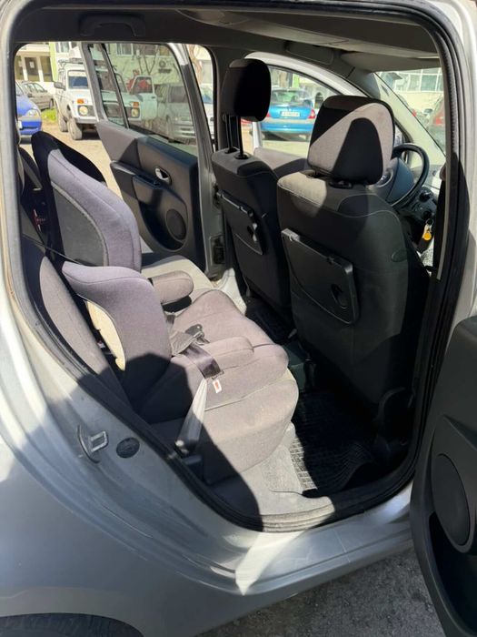 Рено  гранд модус 2008