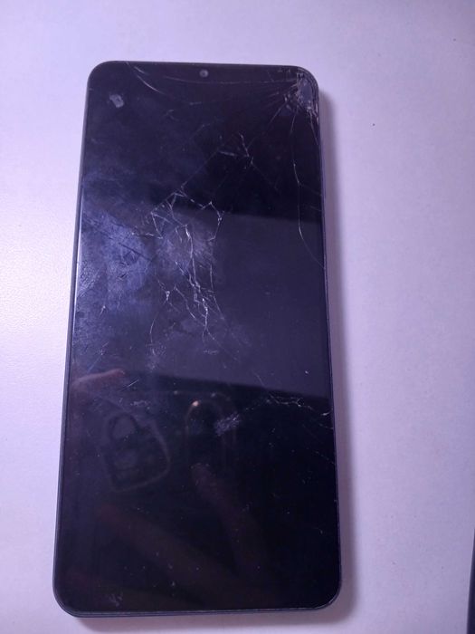 Телефон Samsung a12