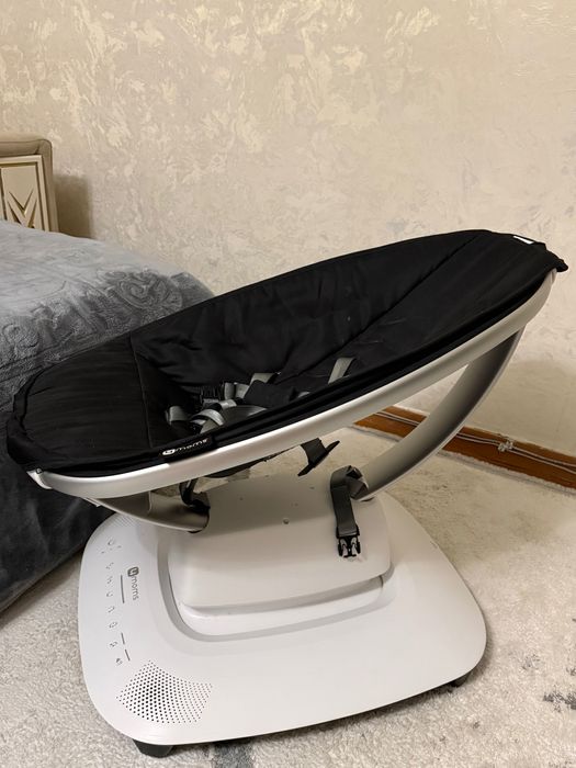 Оригинальные электрокачели 4moms MamaRoo.