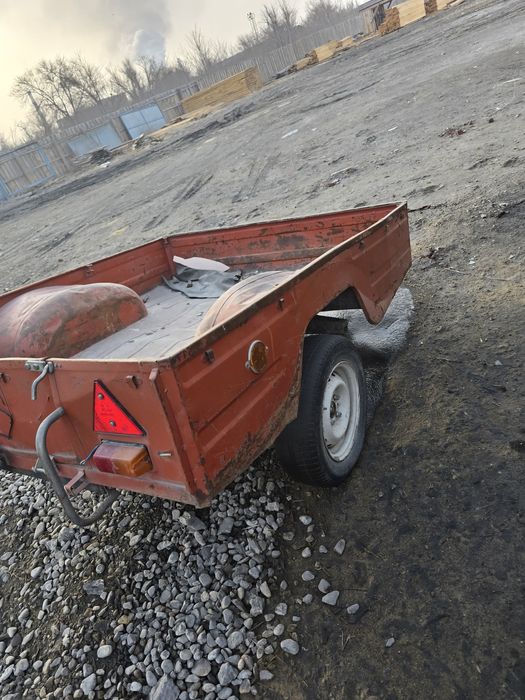 Легковой прицеп с документами