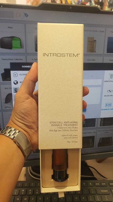 Eye lifting non-chirurgicala Introstem cu celule stem pt zona ochilor.Rezultat impresionant in cateva secunde! fabricat in USA