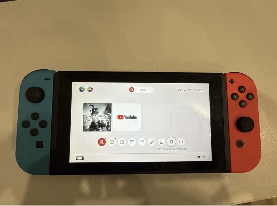Нинтендо свитч,Nintendo switch V2, 2 картриджа в комплекте