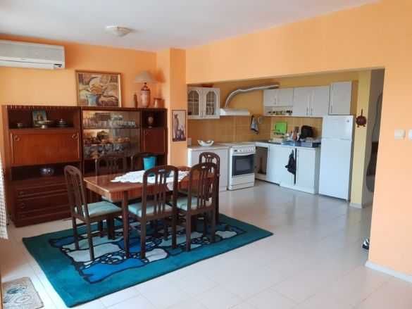 Дава се под наем Тристаен апартамент в Бургас, Възраждане - 106 кв.м за 240 € - Снимка #8