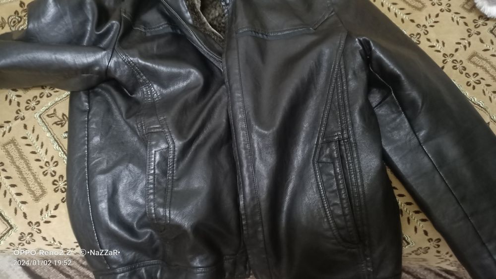 Продам кожанку в хорошем состоянии