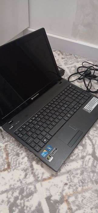 Срочно продам ноутбук packard bell