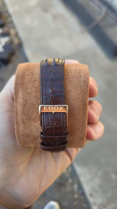 Швейцарские часы Edox