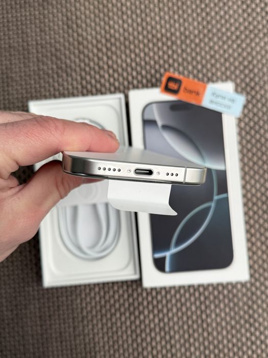256!ЛИЗИНГ*68лв/м iPhone 16 pro*White Titanium айфон 16 про бял